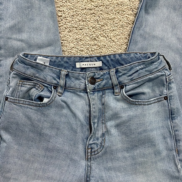 ⭐️ $25 for 2 ⭐️ EUC PacSun Light Wash Mom Jeans Size 24 - Picture 5 of 8